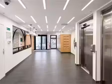 location bureau lyon 9ème (69009) 460 m²