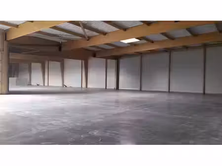 location local d'activités montivilliers 1 300 m²
