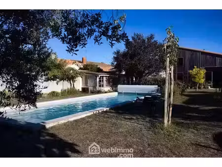 vente maison 8 pièces 240 m² à marsilly (17137)  874 600 €