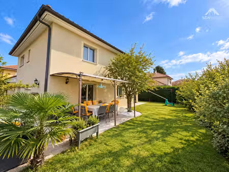 maison 5 pièces 153 m2