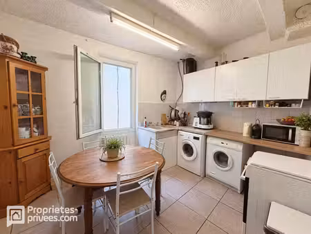 maison de ville louée - 79 m²  3 chambres - 84260 sarrians - 120 000 euros