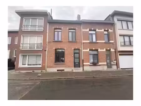 maison de maître à louer à van loenoutstraat 62 deurne (rbx04715)