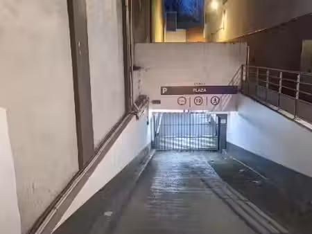 vente parking 13 m² à lille (59000)  13 330 €