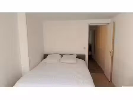stenay – maison à revenu locatif + garage indépendant et potentiel d'aménagement