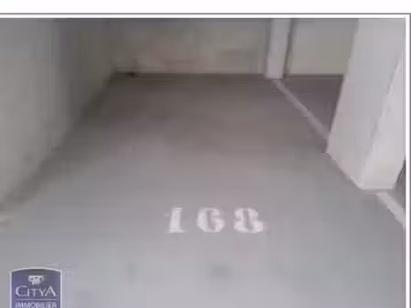 parking à louer - monteux (84) - 40€