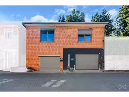 maison à vendre à rue fontaine 36 yves-gomezée (vbe74164)