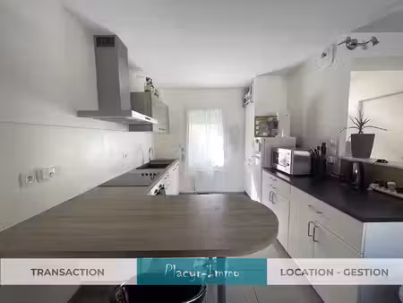 location maison 3 pièces 80m²