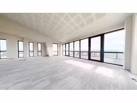 location bureaux venissieux 69200 289m²