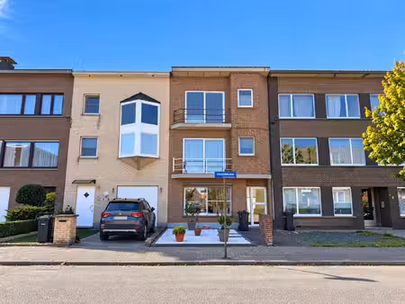 appartement te koop in stabroek met 2 slaapkamers