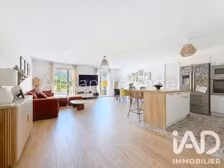 vente maison piscine au castellet (83330) : à vendre piscine / 112m² le castellet