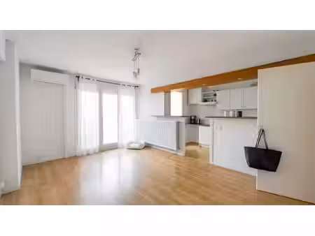 vente appartement 2 pièces 50.2 m² à dax (40100)  140 000 €