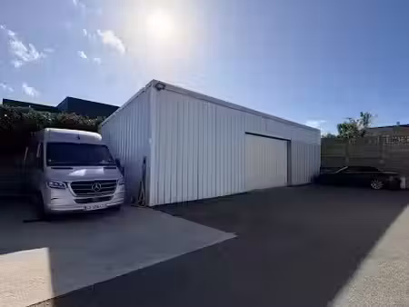 location locaux professionnels 2 pièces 94 m² à saint-malo (35400)  800 €