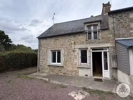 maison en pierre mitoyenne 3 chambres terrain 400 m2