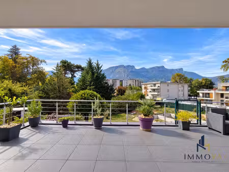 appartement 120 m² esprit maison – dépendance et extérieur