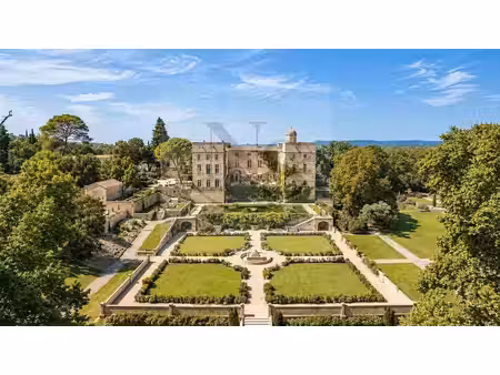 prestigieux château de 3500 m2 en vente - aix-en-provence  provence-alpes-côte d'azur