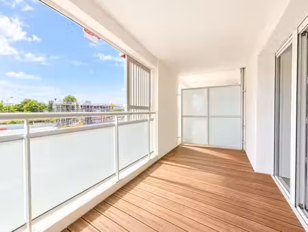 blagnac / appartement t2 avec terrasse et parking
