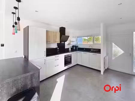 vente maison 4 pièces 89 m² à pont-sainte-maxence (60700)  262 000 €