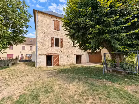 vente maison de village 5 pièces 166 m2 à concorès