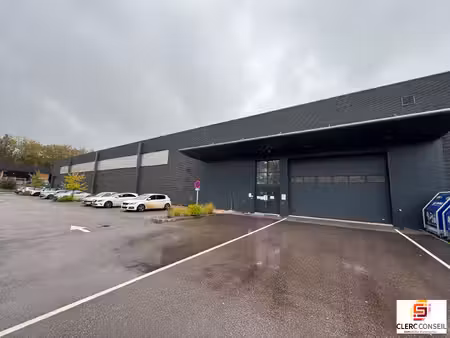 location local commercial 2 322m² st etienne du rouvray 76800