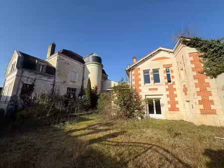 achat immeuble 400m² st aigulin 17360
