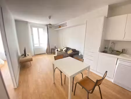 appartement fontainebleau 3 pièce(s) 49.52 m2