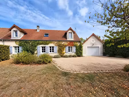 vente maison 5 pièces 135 m² à saint-doulchard (18230)  356 600 €