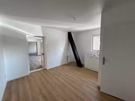 location bureaux plerguer 35540 54m²