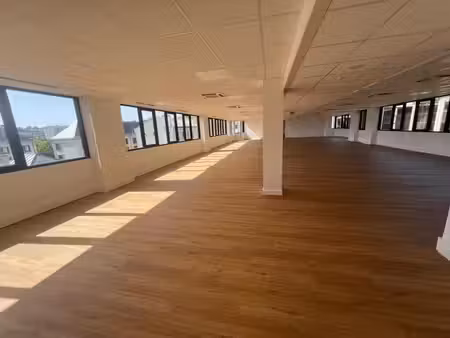 location bureaux 1125m²