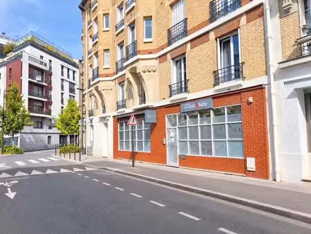 vente commerce 129m²