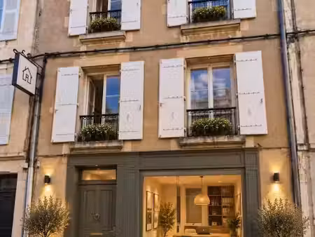 vente locaux professionnels 3 pièces 55 m² à poitiers (86000)  117 000 €