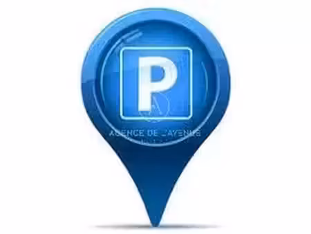 location parking la seyne sur mer 83500