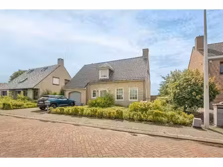 huis te koop in zemst met 3 slaapkamers