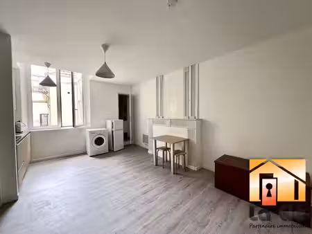 location appartement t1 bis centre ville agen