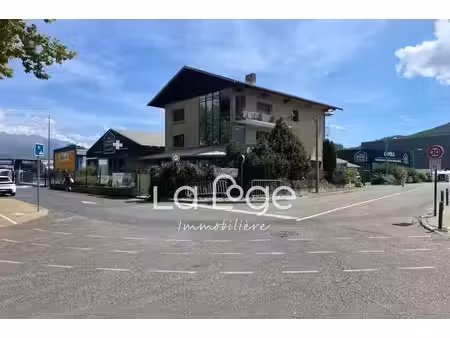 vente locaux professionnels 0 pièces 600 m² à gap (05000)  1 599 000 €