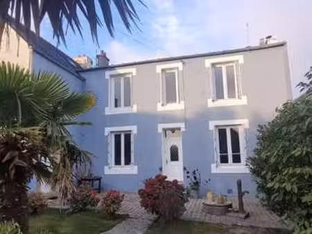 vente maison bord de mer à lanvéoc (29160) : à vendre bord de mer / 158m² lanvéoc