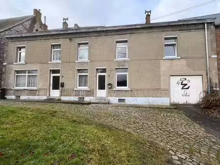 immeuble - 2 habitations avec 1 garage - jardin non attenant