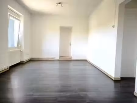 location appartement 3 pièces à montbéliard (25200) : à louer 3 pièces / 60m² montbéliard