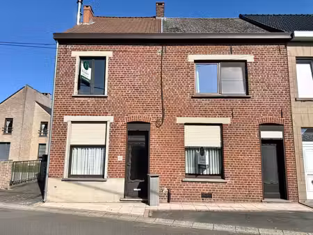 maison avec atelier et terrain de 6392m2