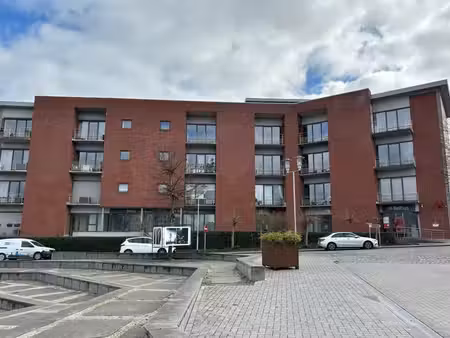 très bel appartement - 3 chambres avec emplacement parking