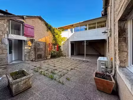 vente maison 4 pièces 170 m² à perigueux (24000)  162 000 €