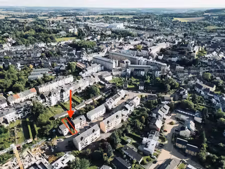 terrain à bâtir  avec permis octroyé  idéalement situé