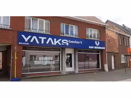 petit magasin à louer à beverlo pour € 1.350