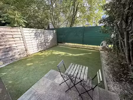 location meublée appartement 2 pièces 32 m² à saint-ouen (93400)  1 290 €