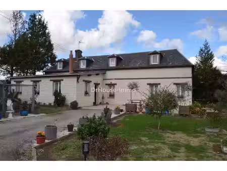 a vendre une grande maison familiale avec vaste terrain - à moins de 10 minutes de la gare