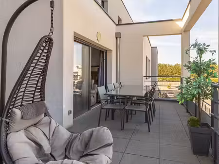 appartement t4 – grande terrasse – 2 stationnements