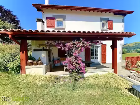 vente maison 7 pièces 155 m² à saint-palais (64120)  386 000 €