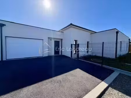 vente maison à saint-hilaire-la-forêt (85440) : à vendre / 116m² saint-hilaire-la-forêt