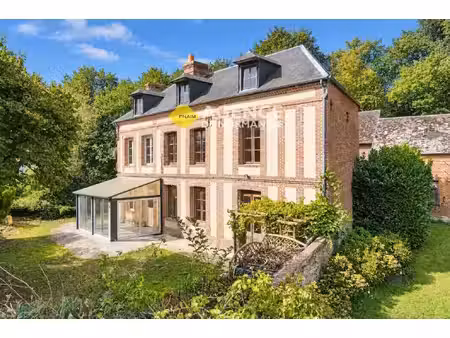 maison bourgeoise avec jardin et dépendance en normandie