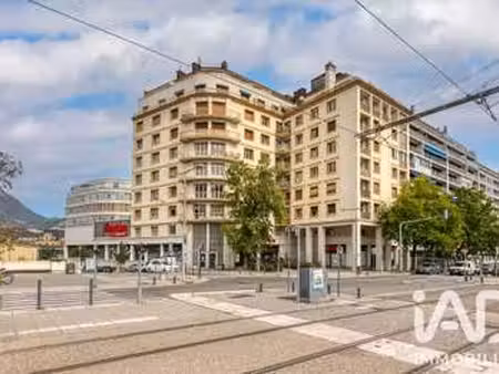 vente appartement 2 pièces à grenoble (38000) : à vendre 2 pièces / 53m² grenoble