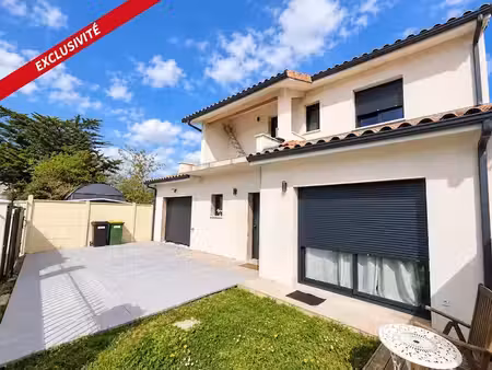 vente maison 6 pièces 150 m² à montussan (33450)  398 000 €